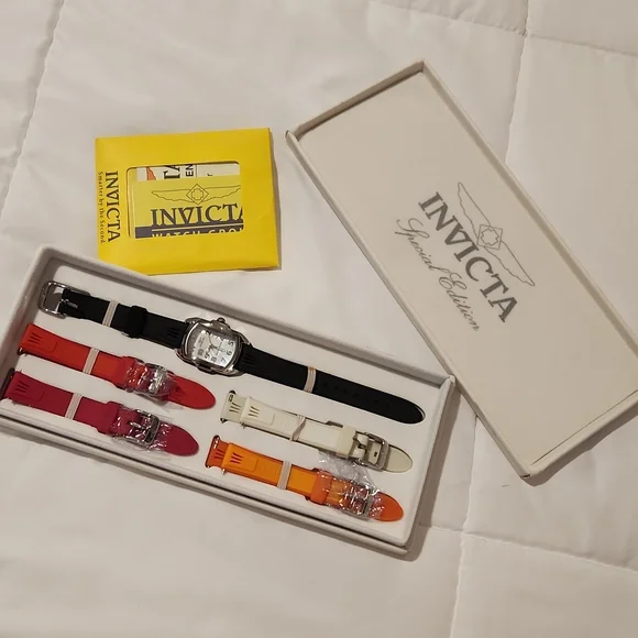 Invicta | Jewelry | Invicta Watch Set Special Edition | Poshmark display picture 1